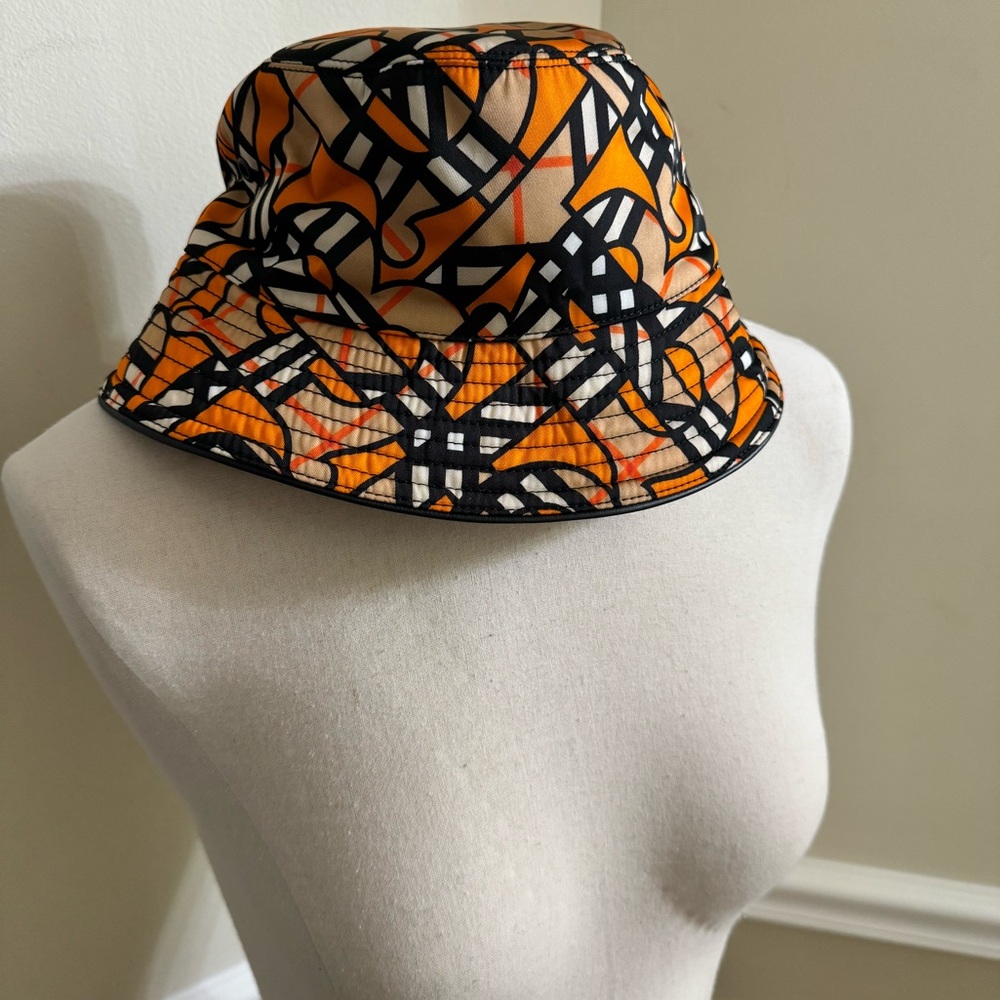 Burberry Orange and Black Graphic Print Bucket Hat